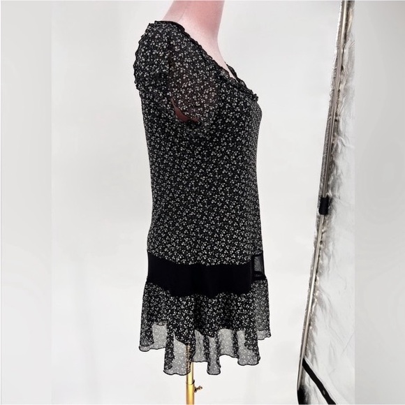 EUC No Excuse Floral Mini Dress - Picture 6 of 9